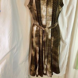 ILE New York Multi-Color Brown Cream dress